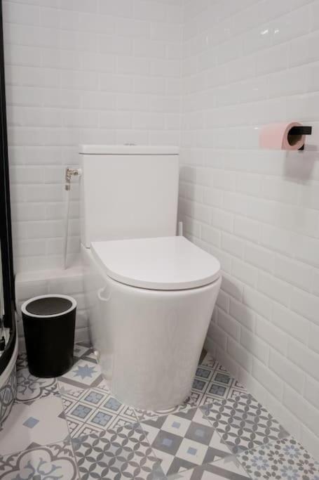 Appartement Le Lenche -Au Coeur Du Panier Proche Vieux-Port à Marseille Extérieur photo